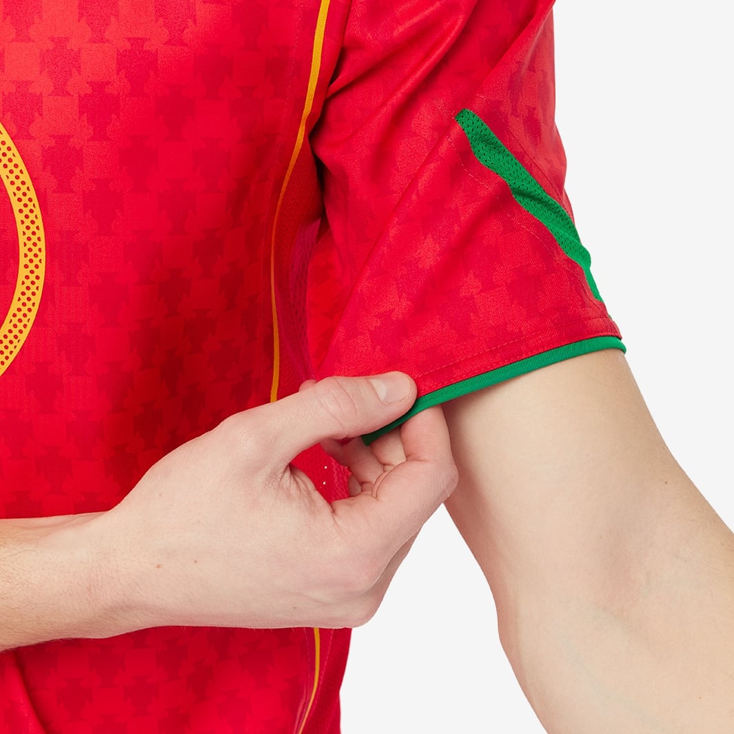 Jersey Portugal Total 90 2004 Figo #7 Home Reissue - Fan Version