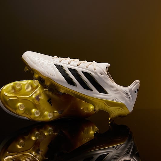 Soccer Cleats Copa Pure 3 Elite Road to Glory