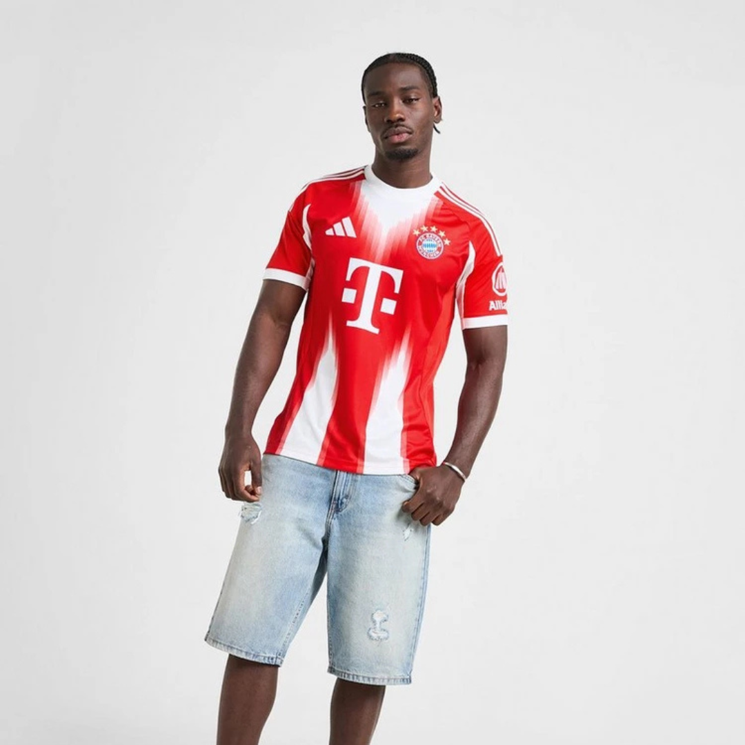 Jersey Bayern de Munique 2025/26 Home - Fan Version