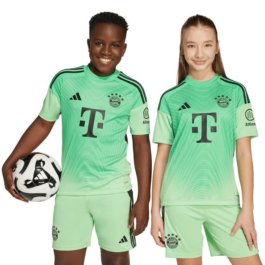 Kit Kids Bayern de Munique 2025/26 Goleiro