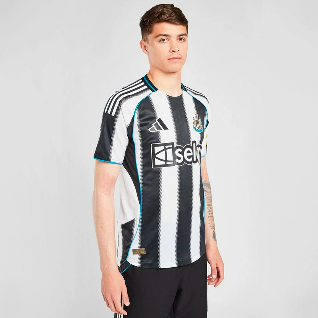 Jersey Newcastle United 2025/26 Home - Player Version